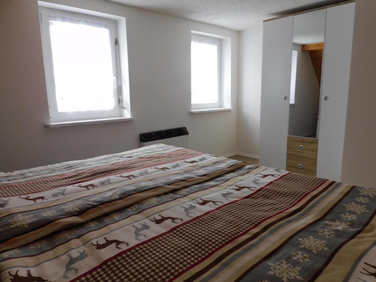 Haus Eugen Apartment Presseck Екстериор снимка